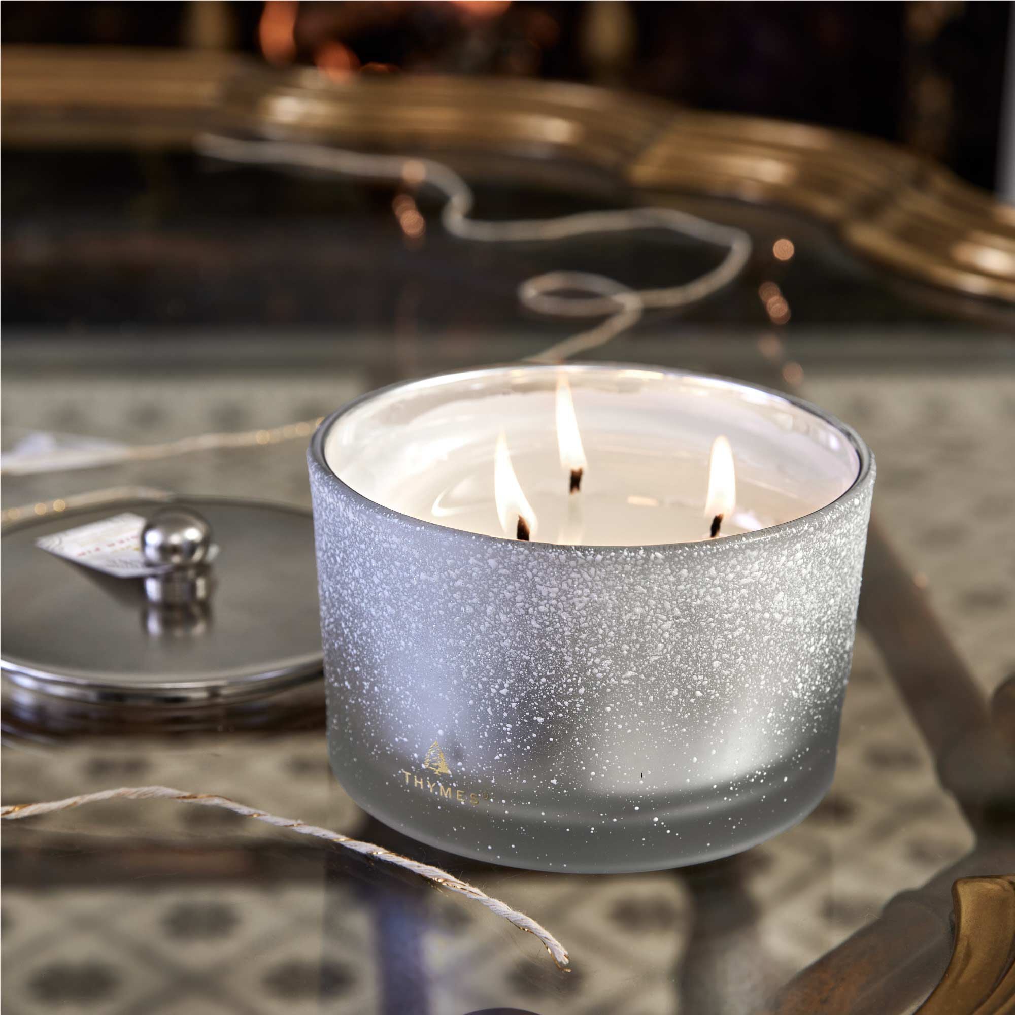 Frasier Fir® Flocked 3-Wick Poured Candle